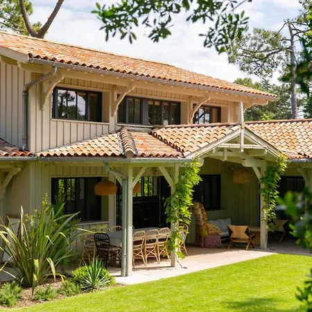 Attraktive Familien-villa Im Herzen Von Cap Ferret ヴィラ